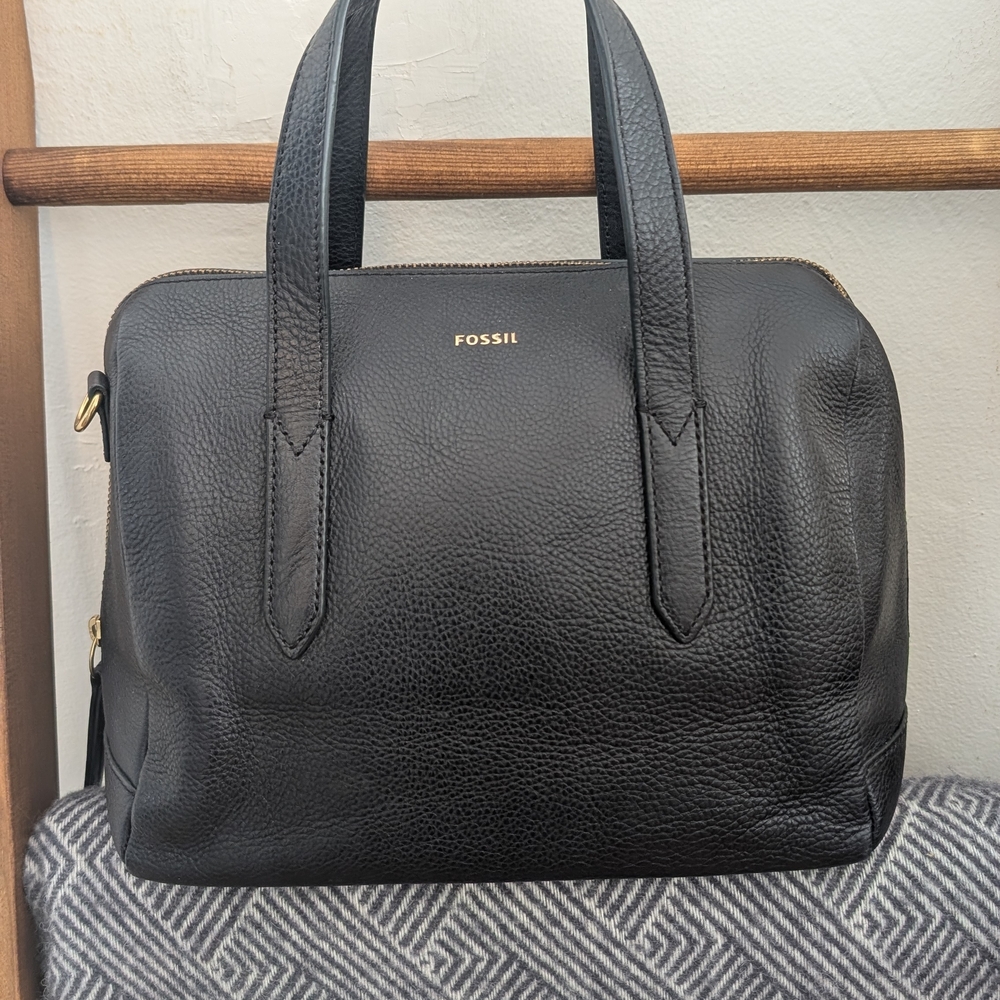 Fossil Black Pebbled Leather Tote Satchel